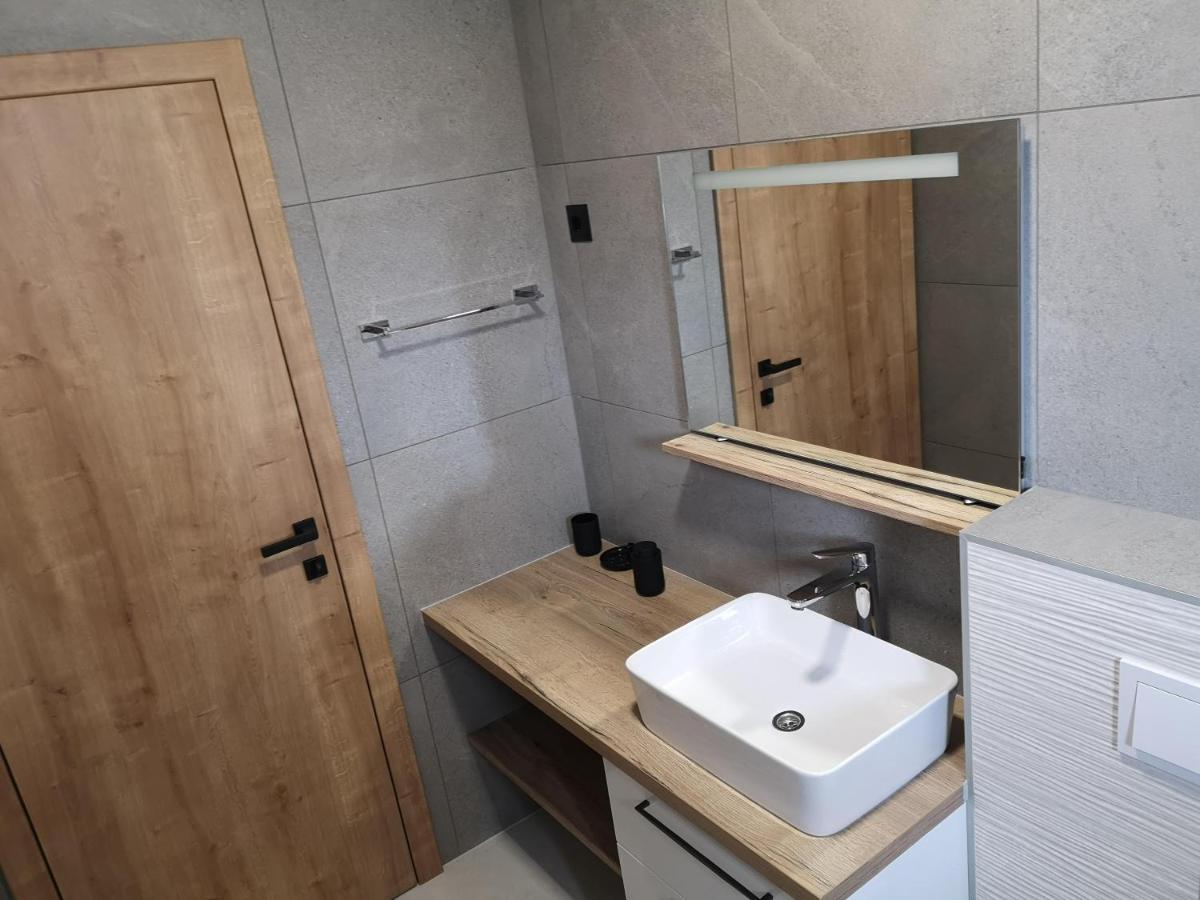 Villa Sara With Sea View And Private Heated Pool Omiš Екстериор снимка