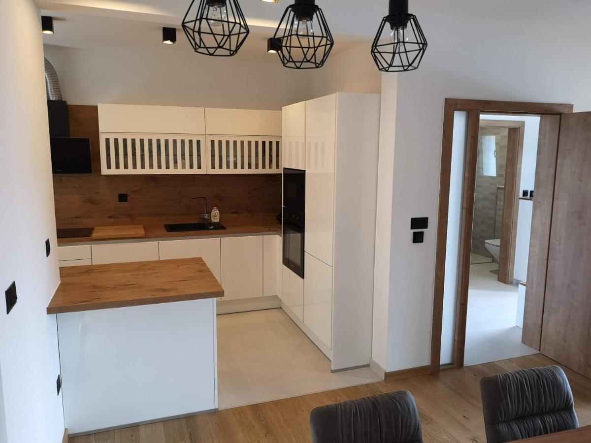 Villa Sara With Sea View And Private Heated Pool Omiš Екстериор снимка