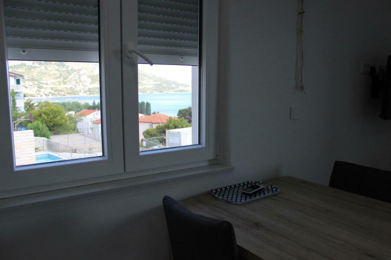 Villa Sara With Sea View And Private Heated Pool Omiš Екстериор снимка